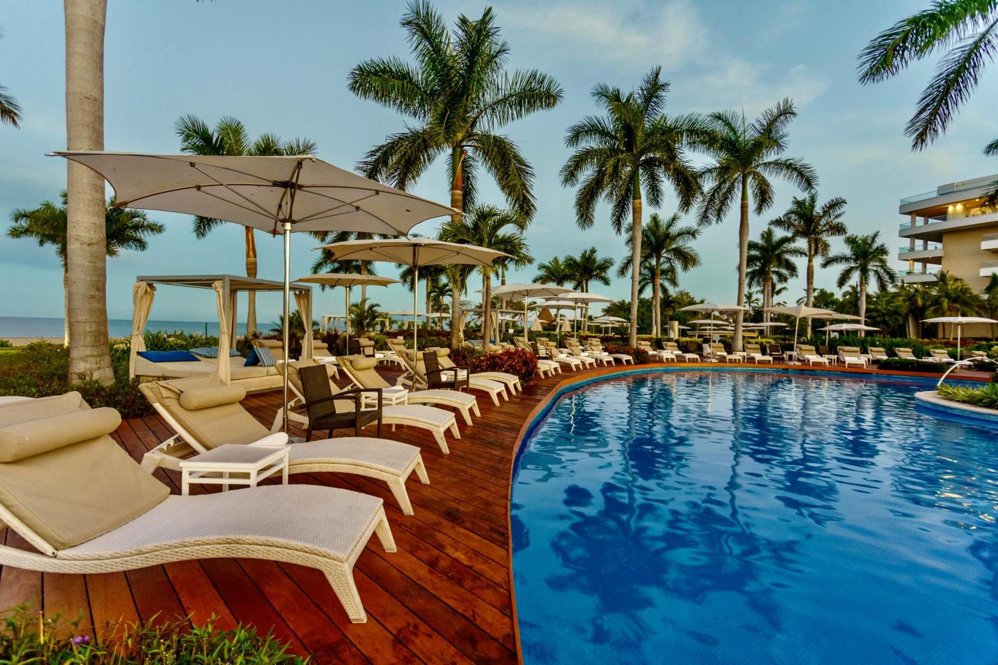Grand Luxxe Two Bedroom Suite - Nuevo Vallarta Bagian luar foto